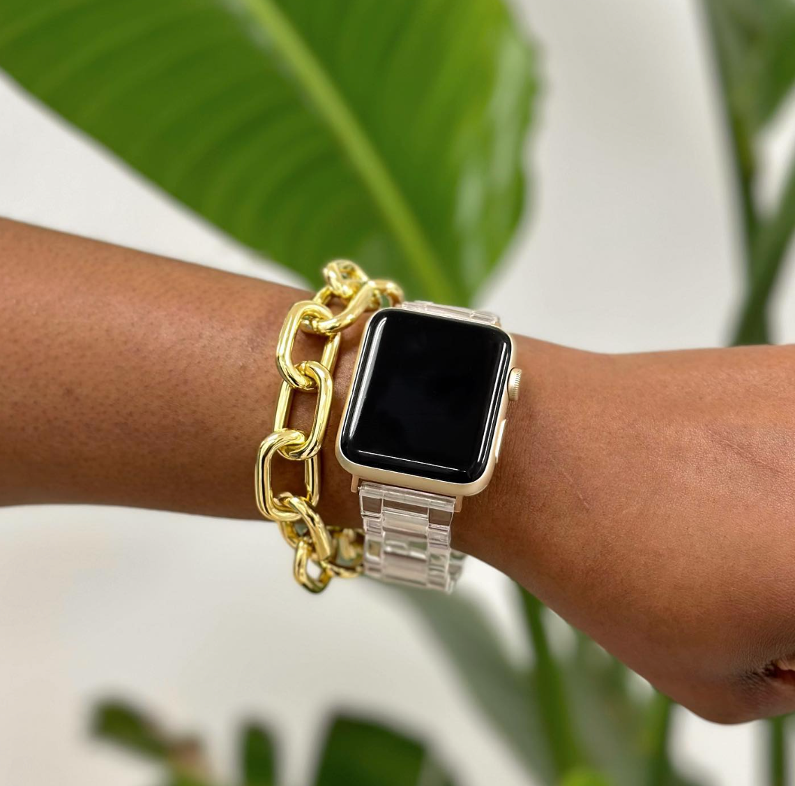 Apple Watch Fashion 101: Making Tech Look Stylish - MACHETE