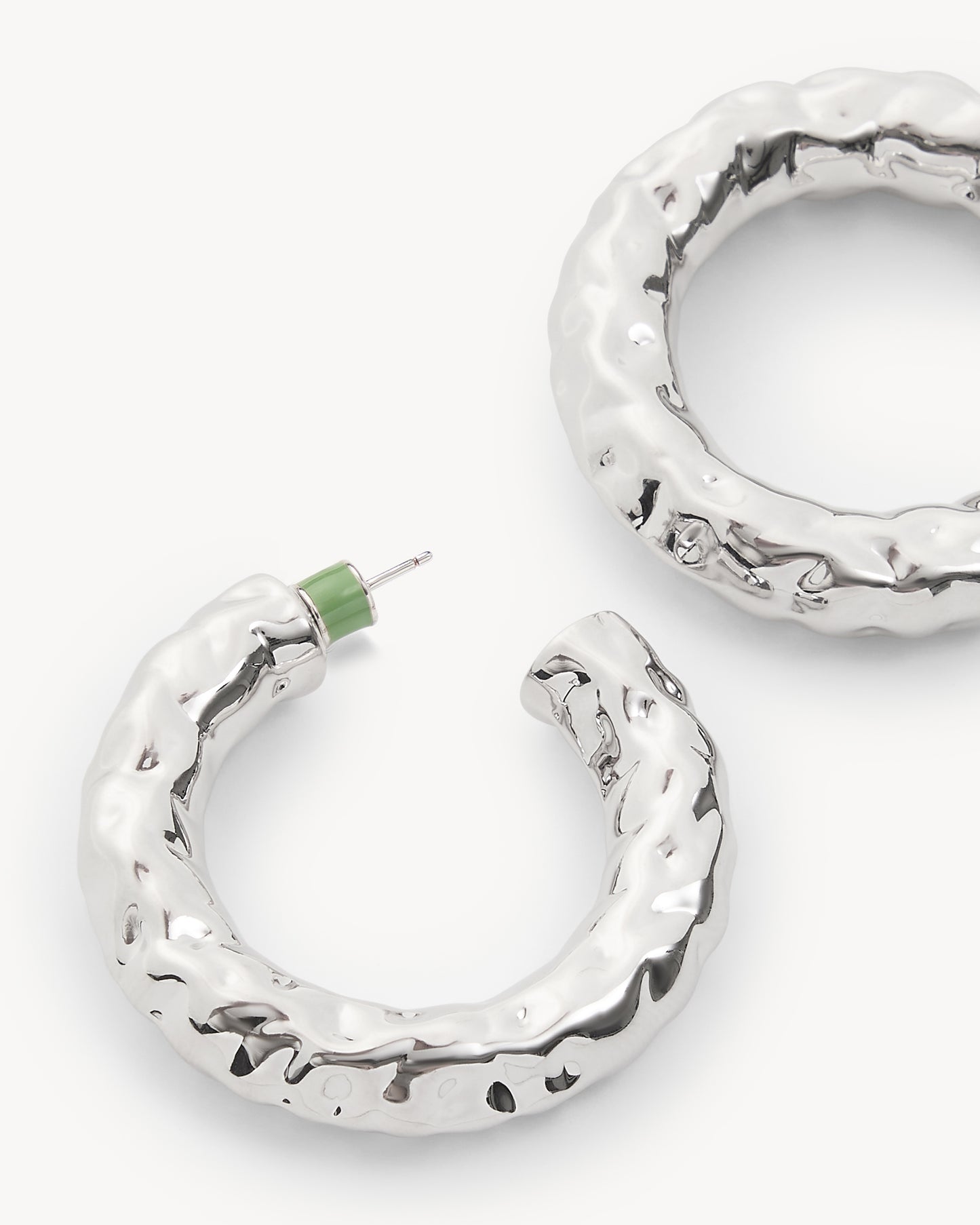 1.5" Perfect Crunch Hoops in Silver