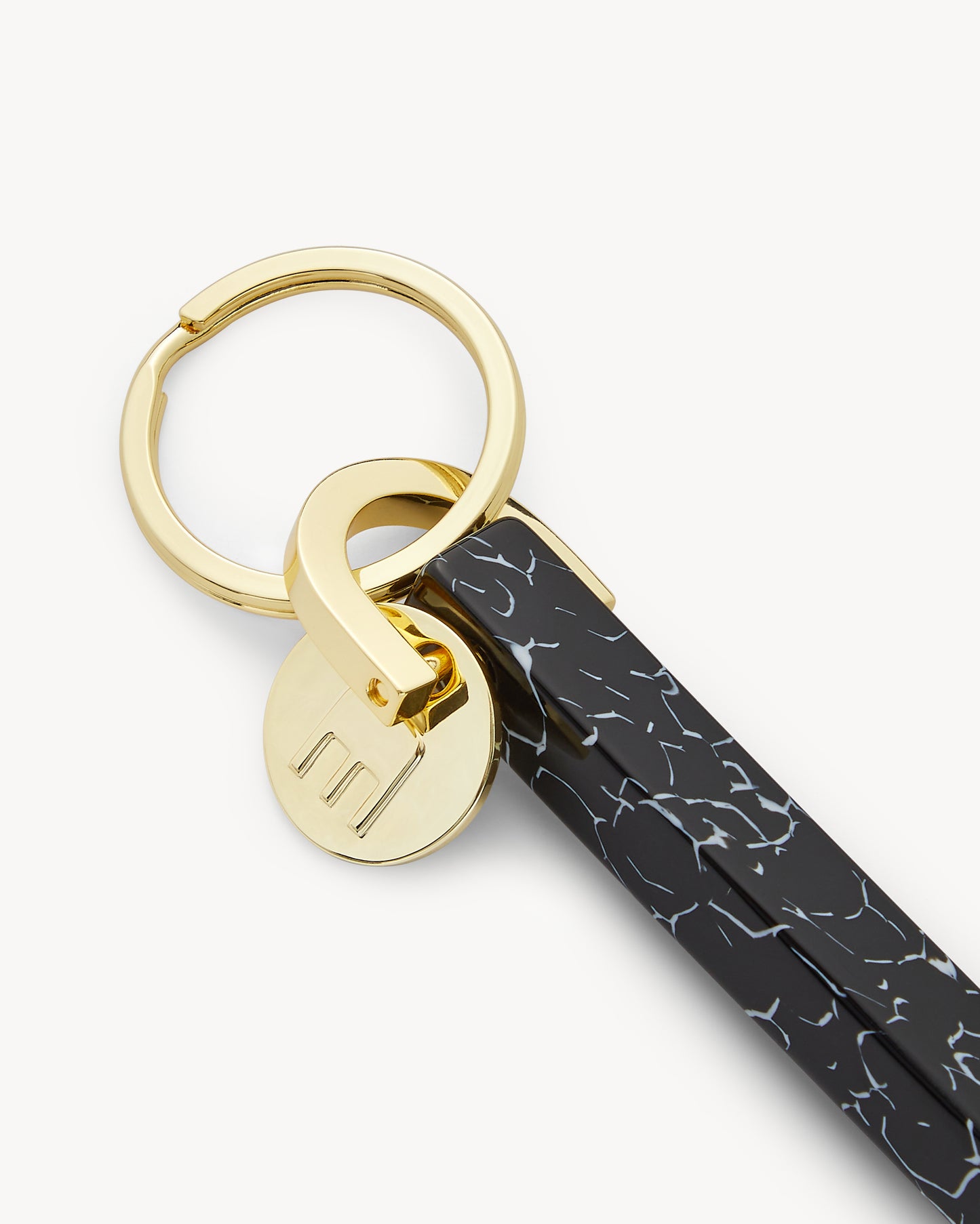 Bar Keychain in Black Marble - Gold