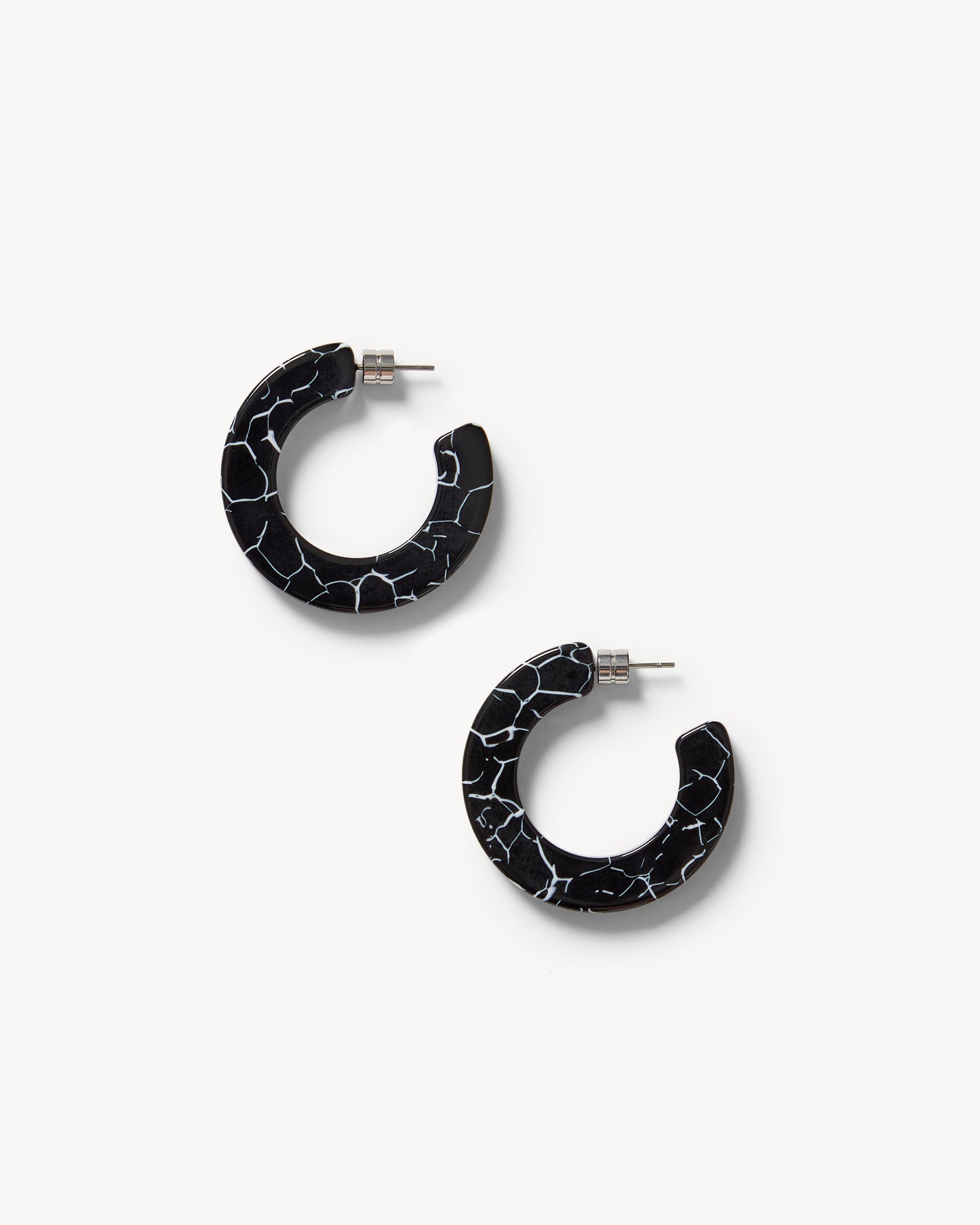Kate Hoops in Black Marble
