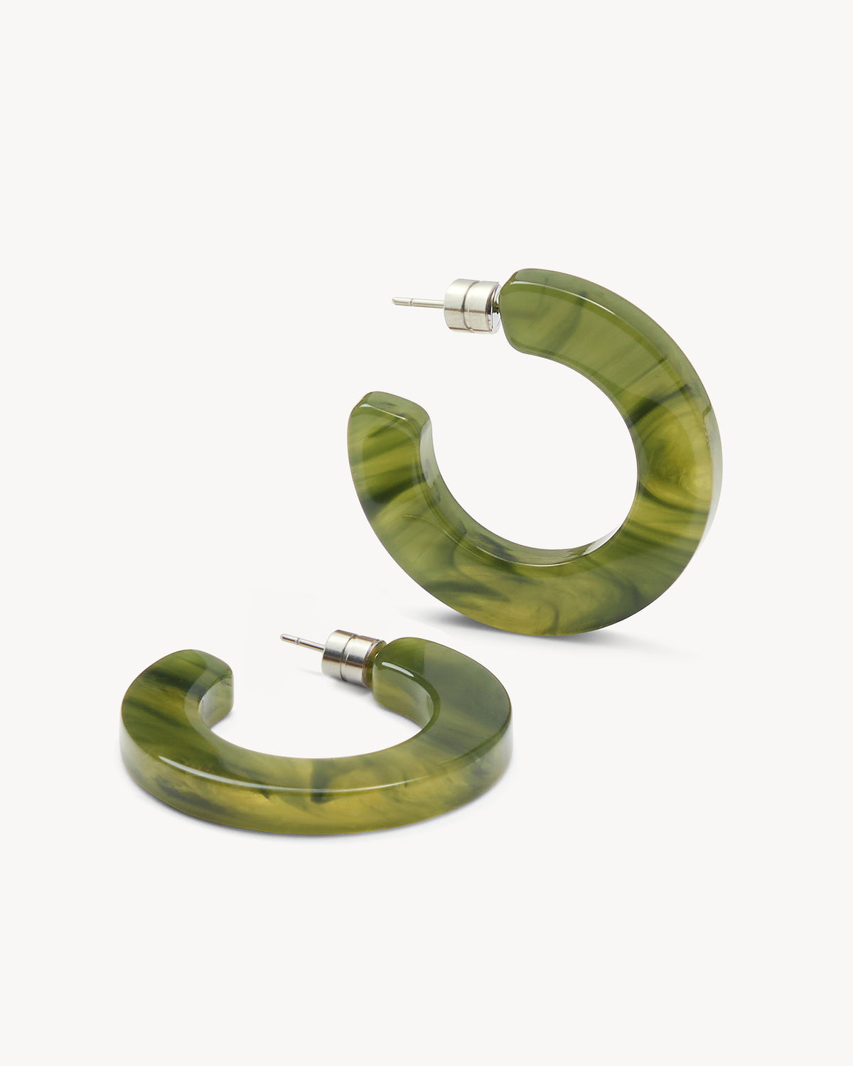Kate Hoops in Algae