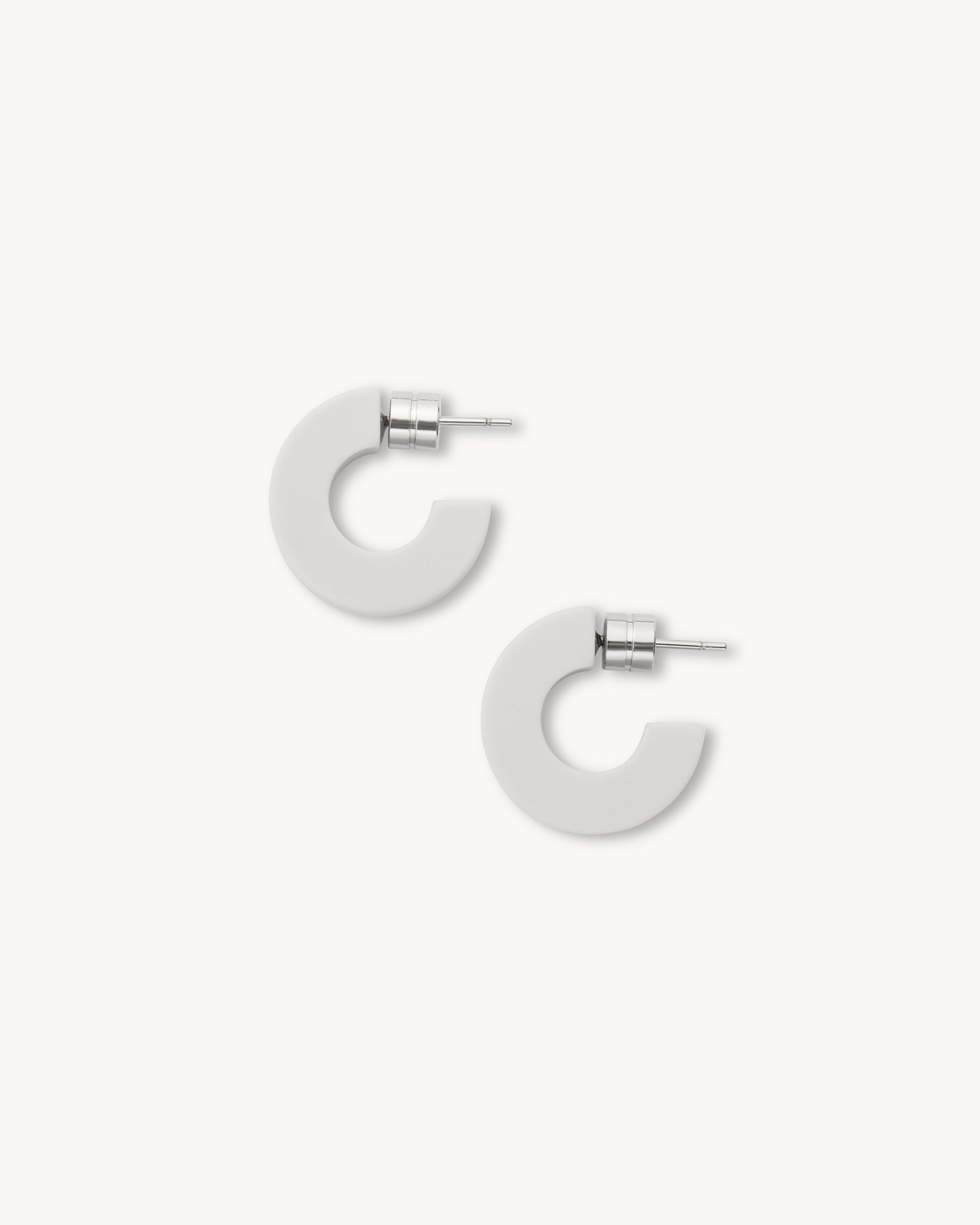 Muse Hoops in Light Grey Matte – MACHETE