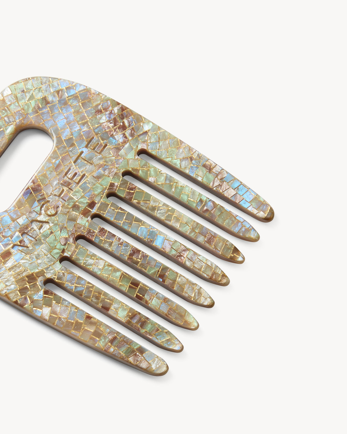 No. 4 Comb in Gem Checker