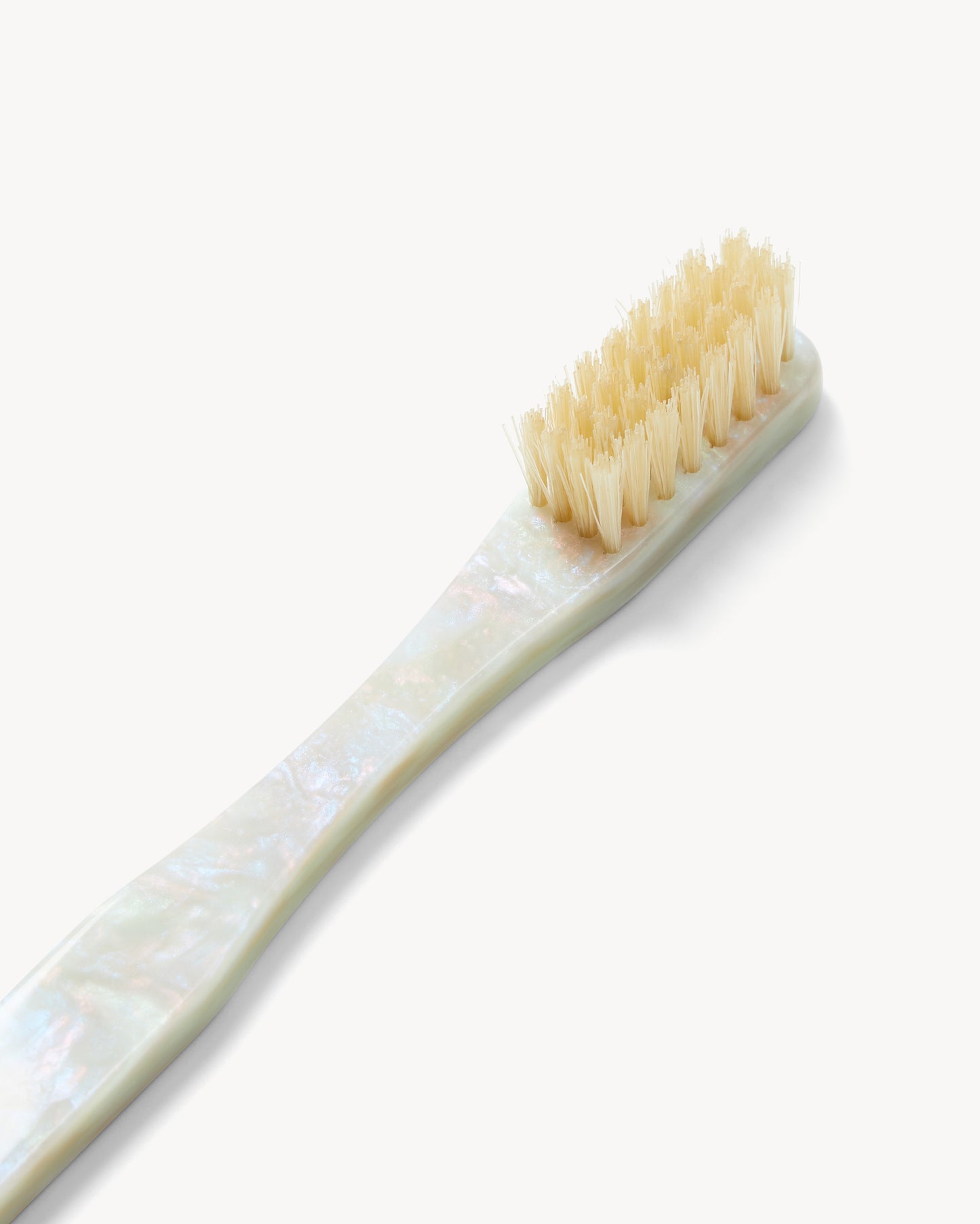 Toothbrush in Astral Mint