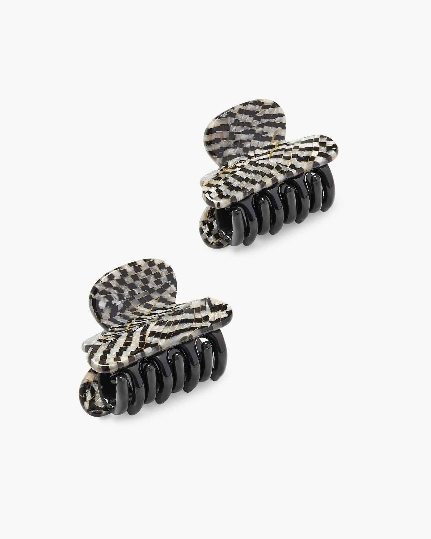 Twin Heirloom Claws in Perle Noir