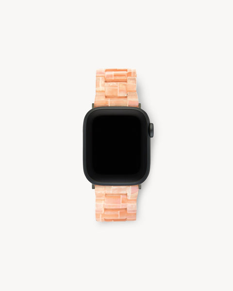 apple-watch-band-in-apricot-