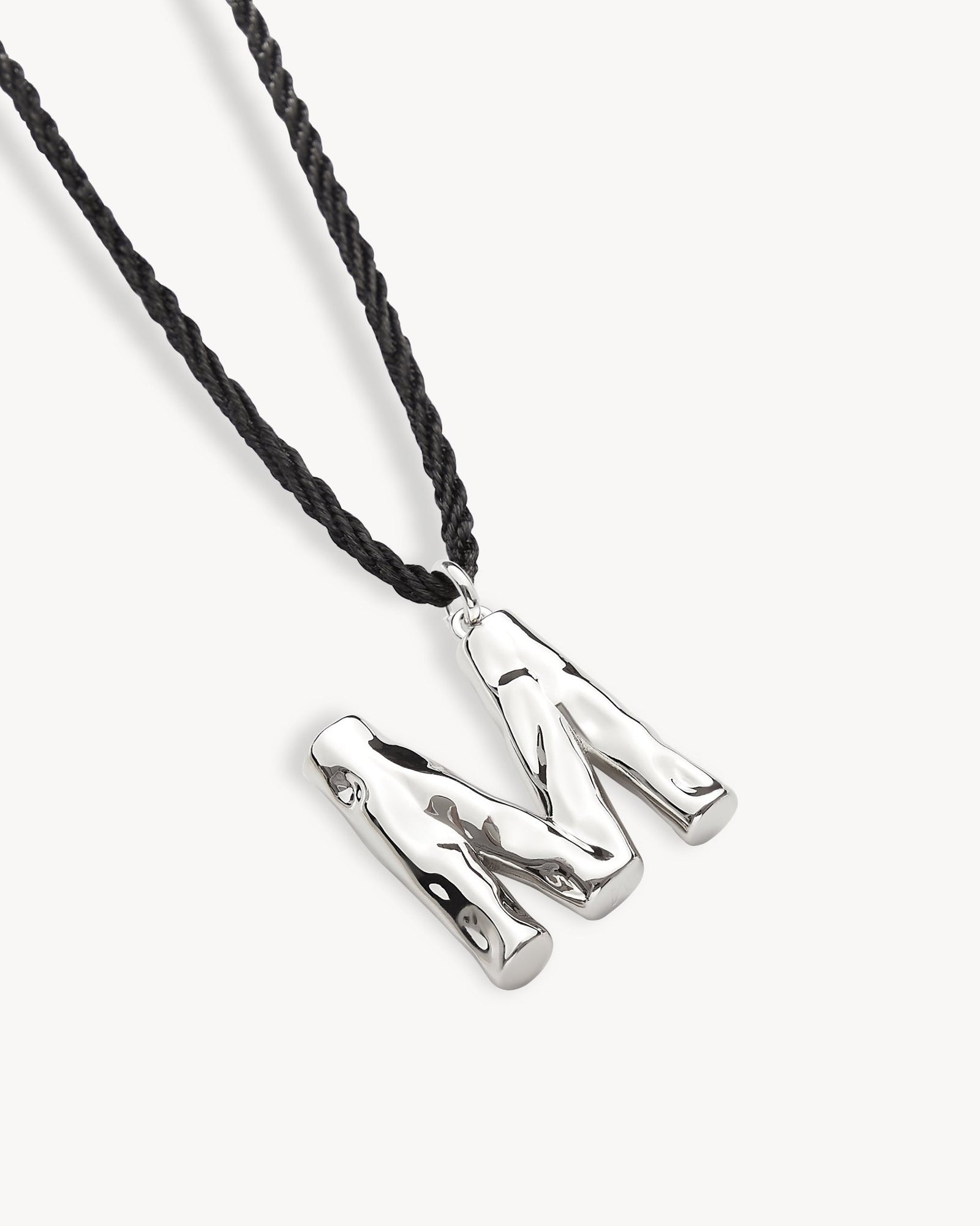 Grande Monogram Necklace in Silver - MACHETE