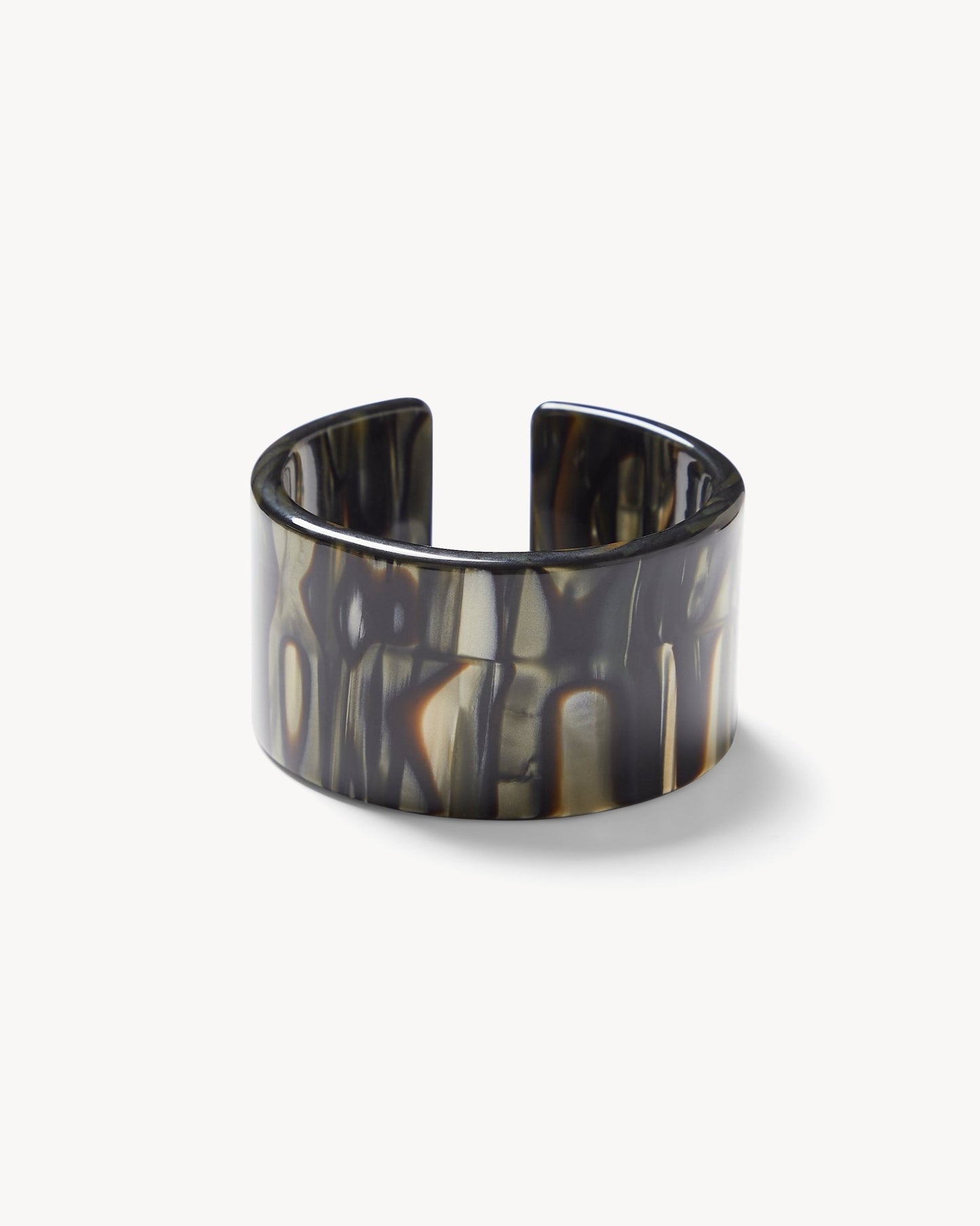 Jumbo Cuff in Midnight Horn - MACHETE