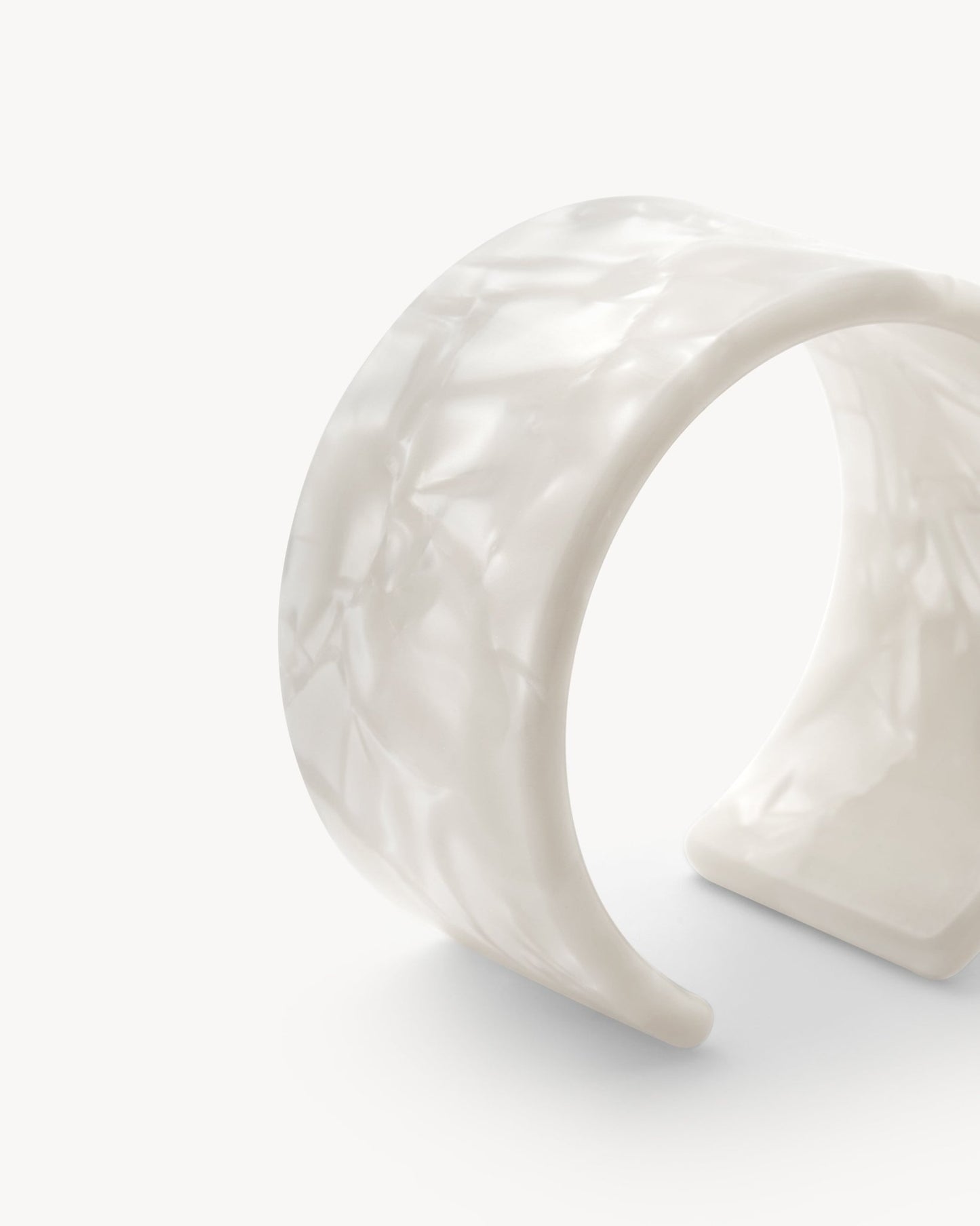 Jumbo Cuff in White Shell - MACHETE