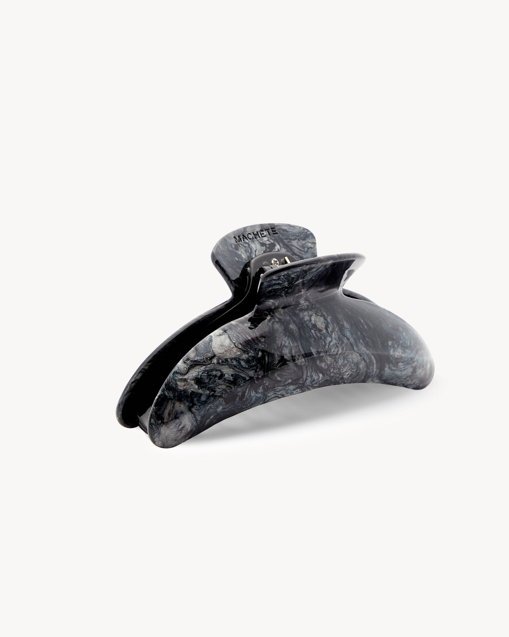 Jumbo Heirloom Claw in Obsidian – MACHETE