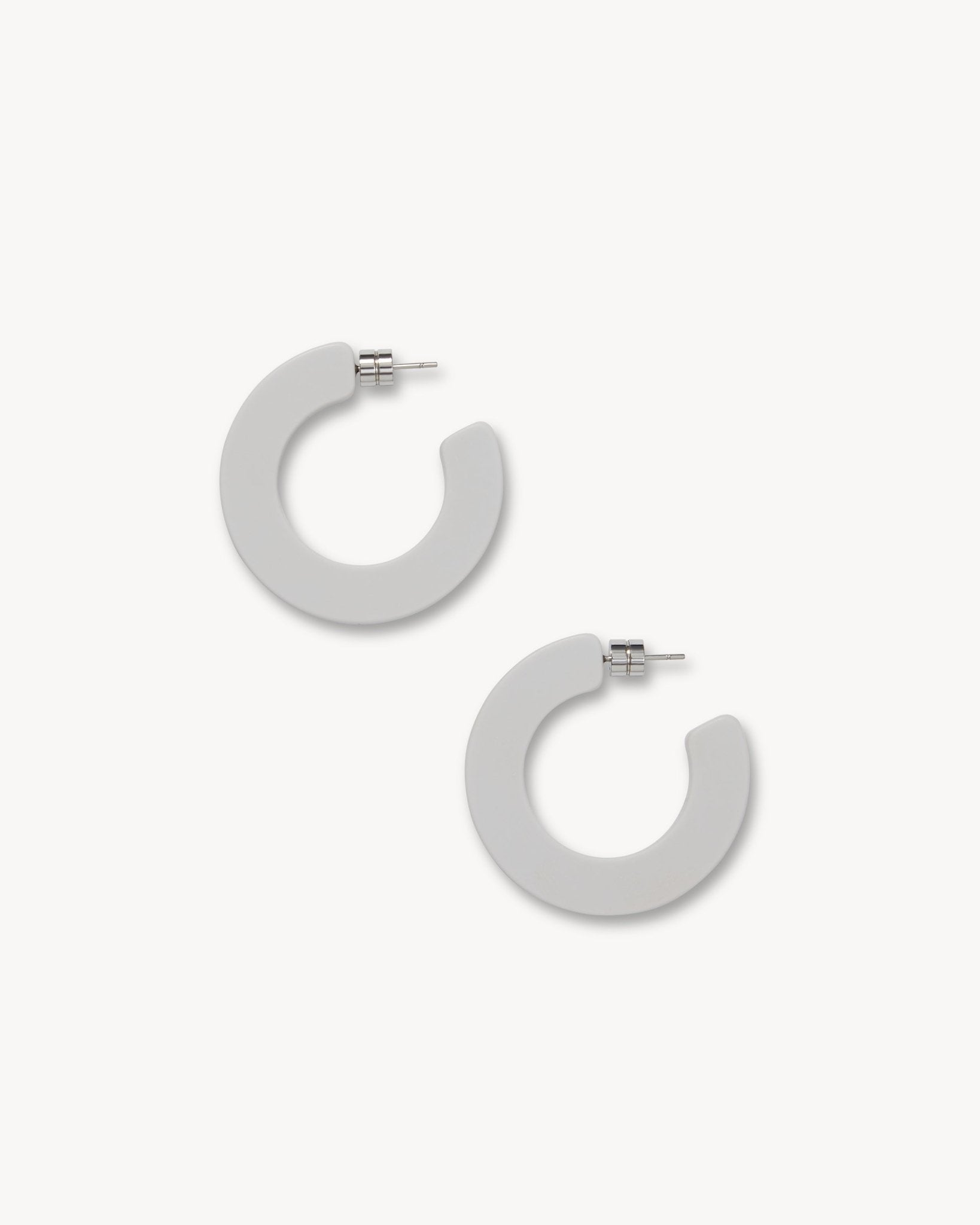 Kate Hoops in Light Grey Matte - MACHETE