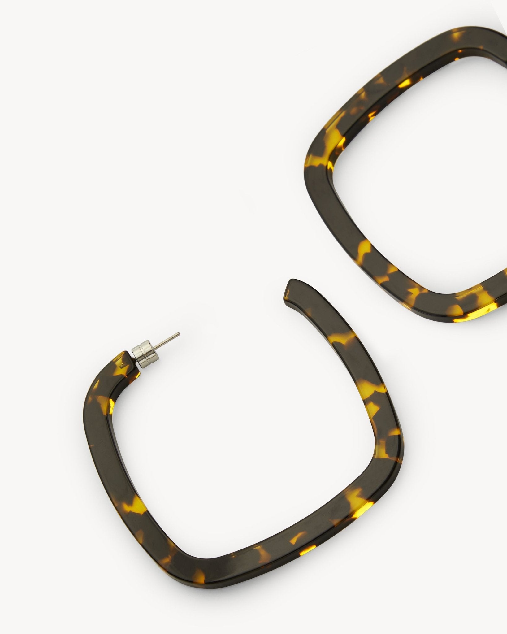 Large Square Hoops in Dark Tortoise - MACHETE