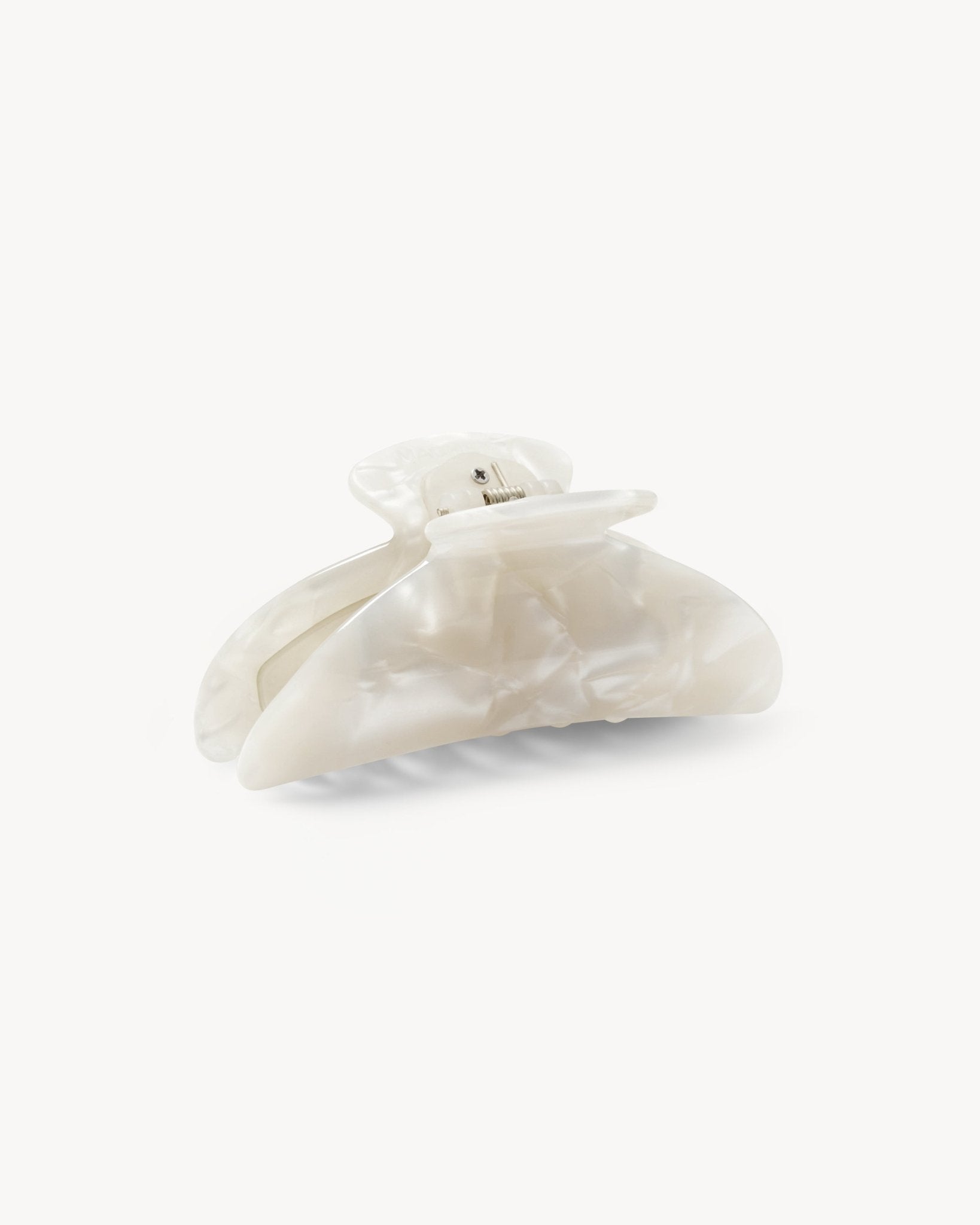 Midi Heirloom Claw in White Shell - MACHETE