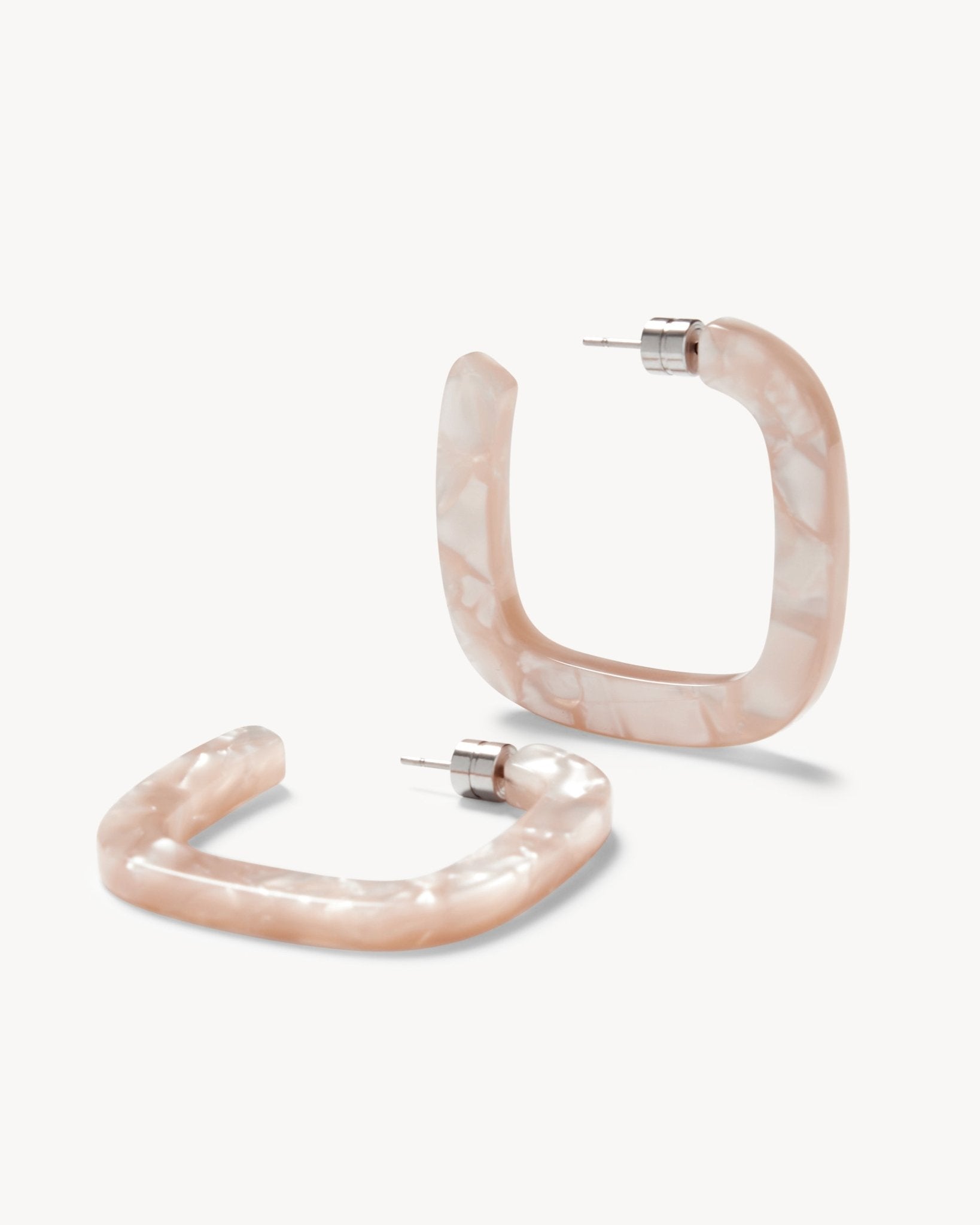 Midi Square Hoops in Peach Shell – MACHETE