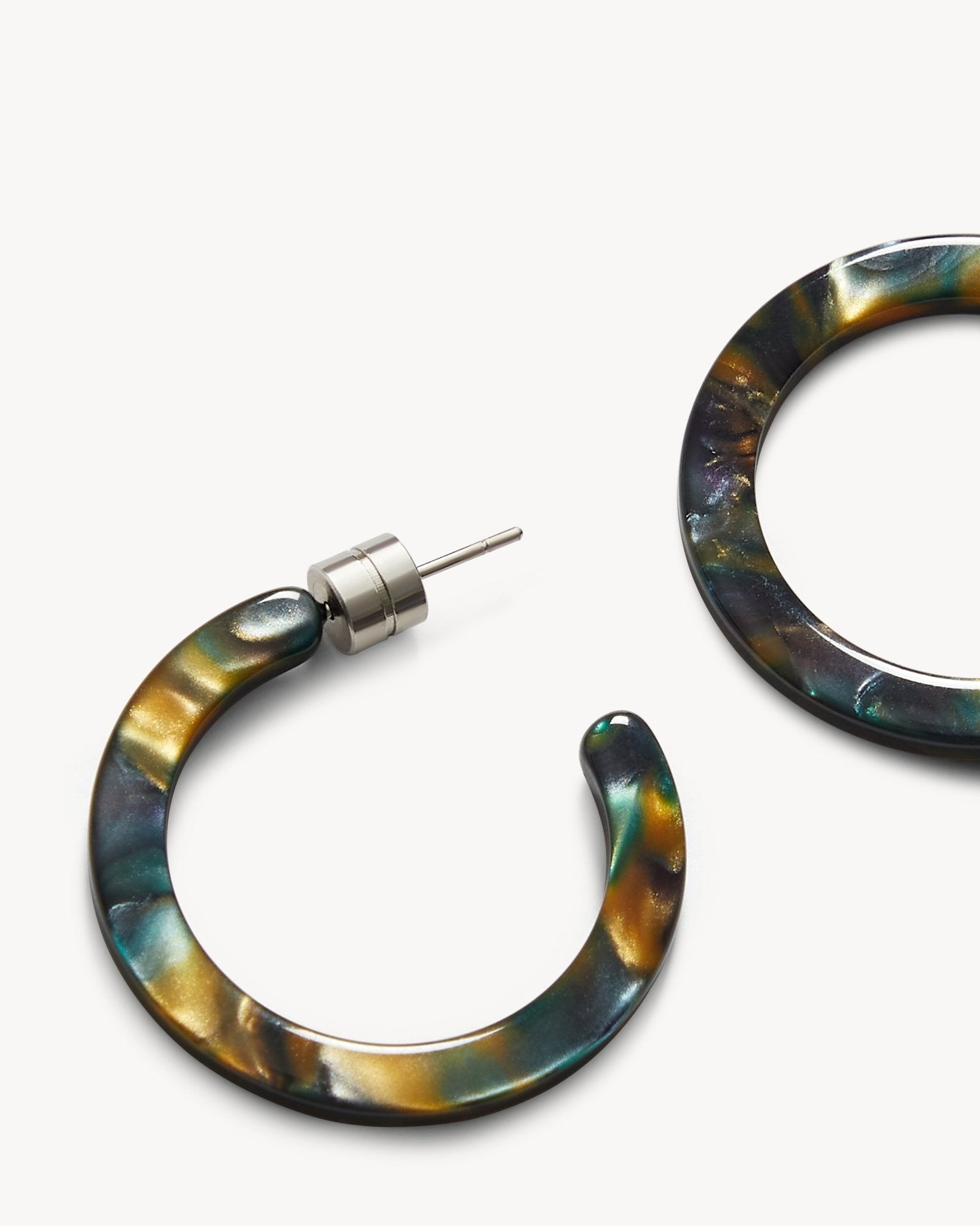 Mini Hoops in Green Tortoise – MACHETE