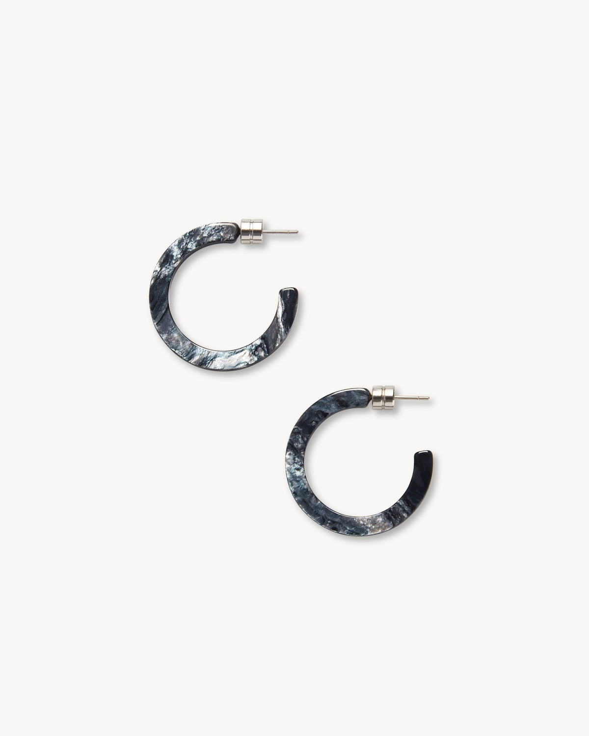 Mini Hoops in Obsidian - MACHETE