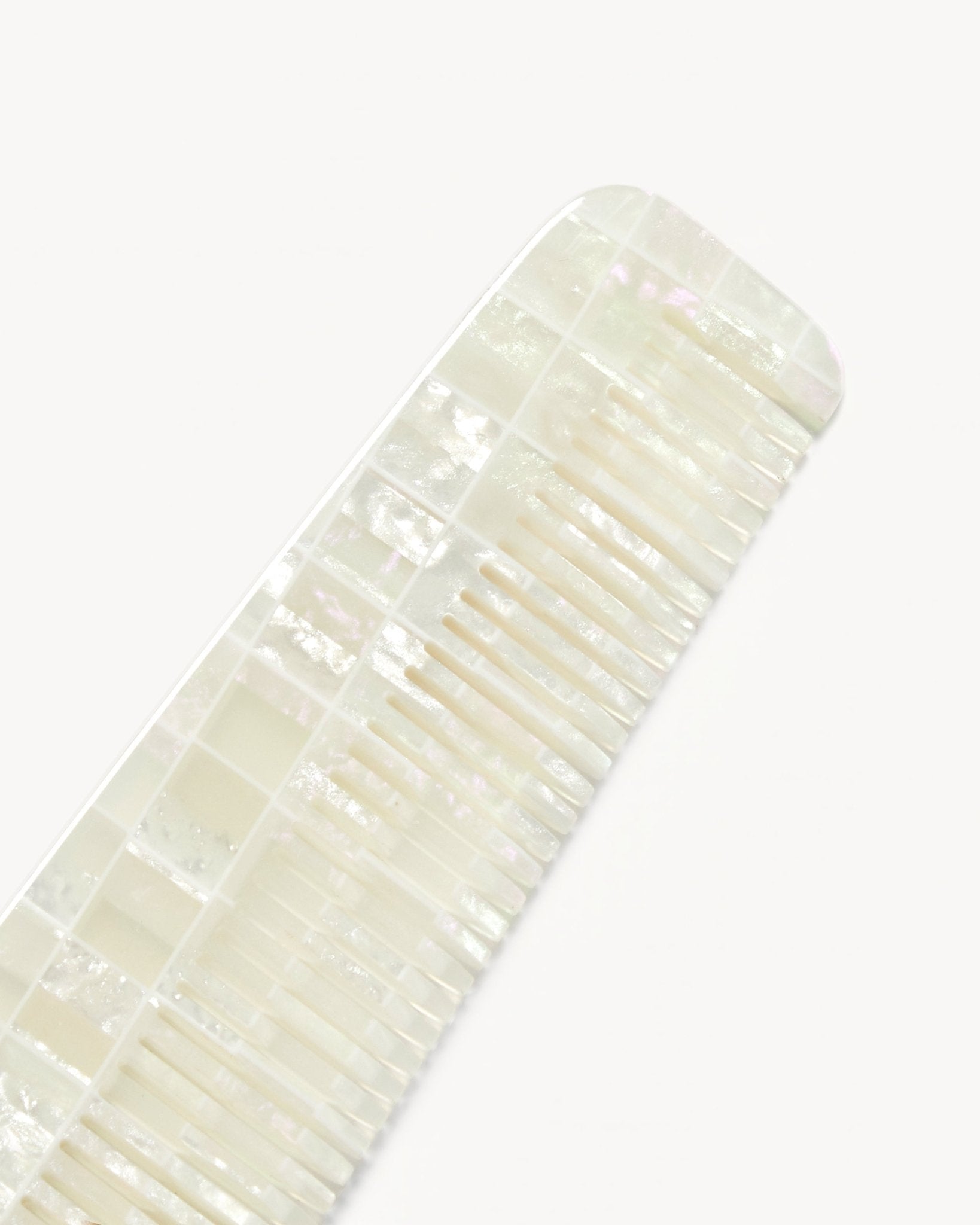 No. 1 Comb in Opalite Shell Checker - MACHETE