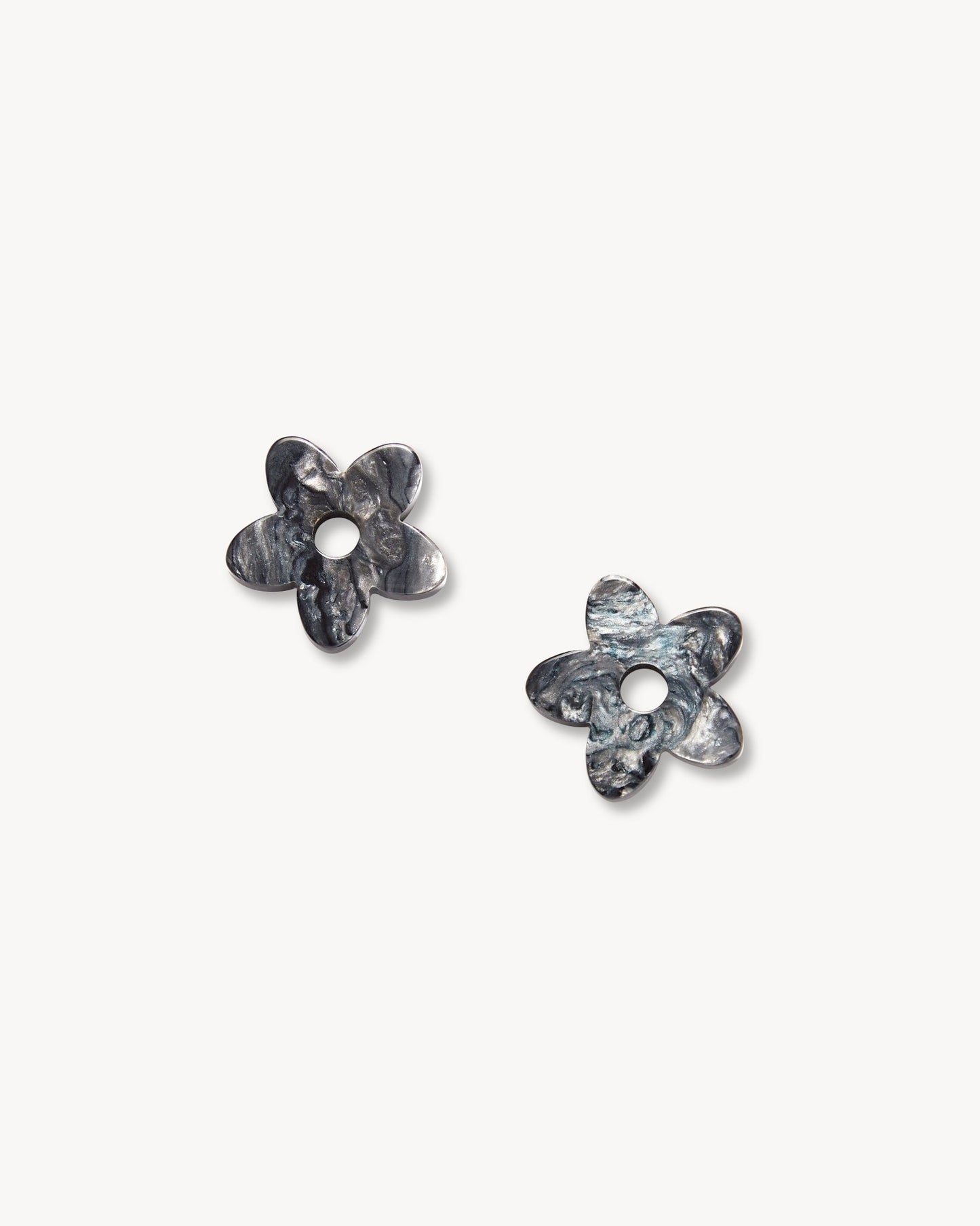 Petite Flower Charms in Obsidian - MACHETE