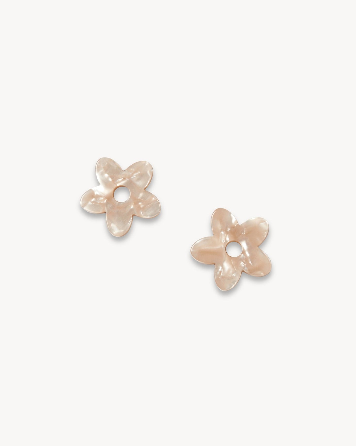 Petite Flower Charms in Peach Shell - MACHETE