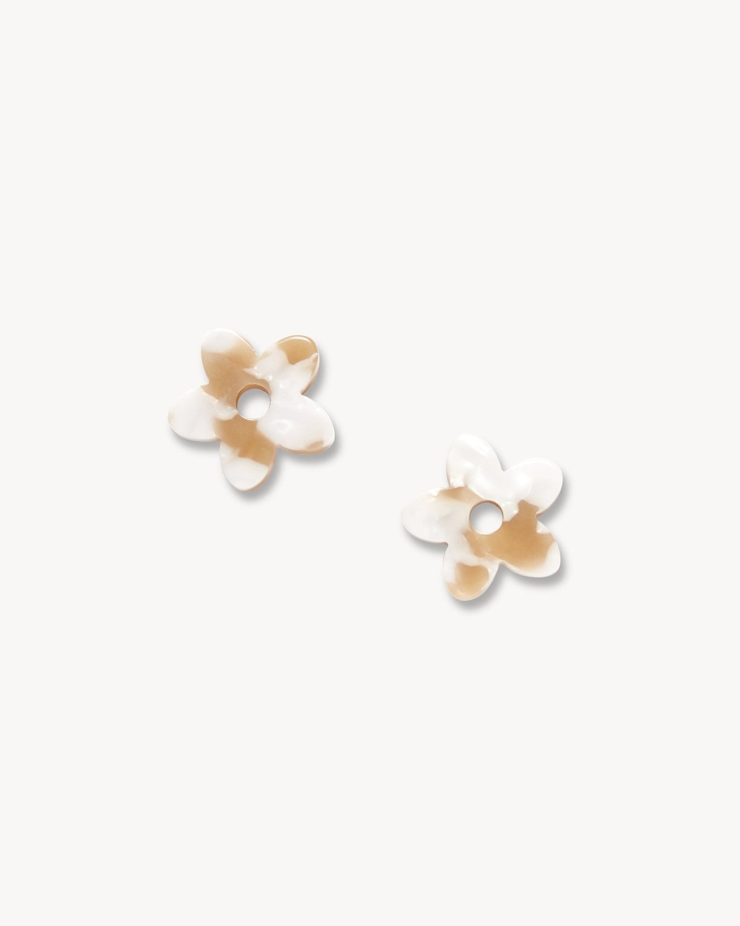 Petite Flower Charms in Taupe Shell - MACHETE