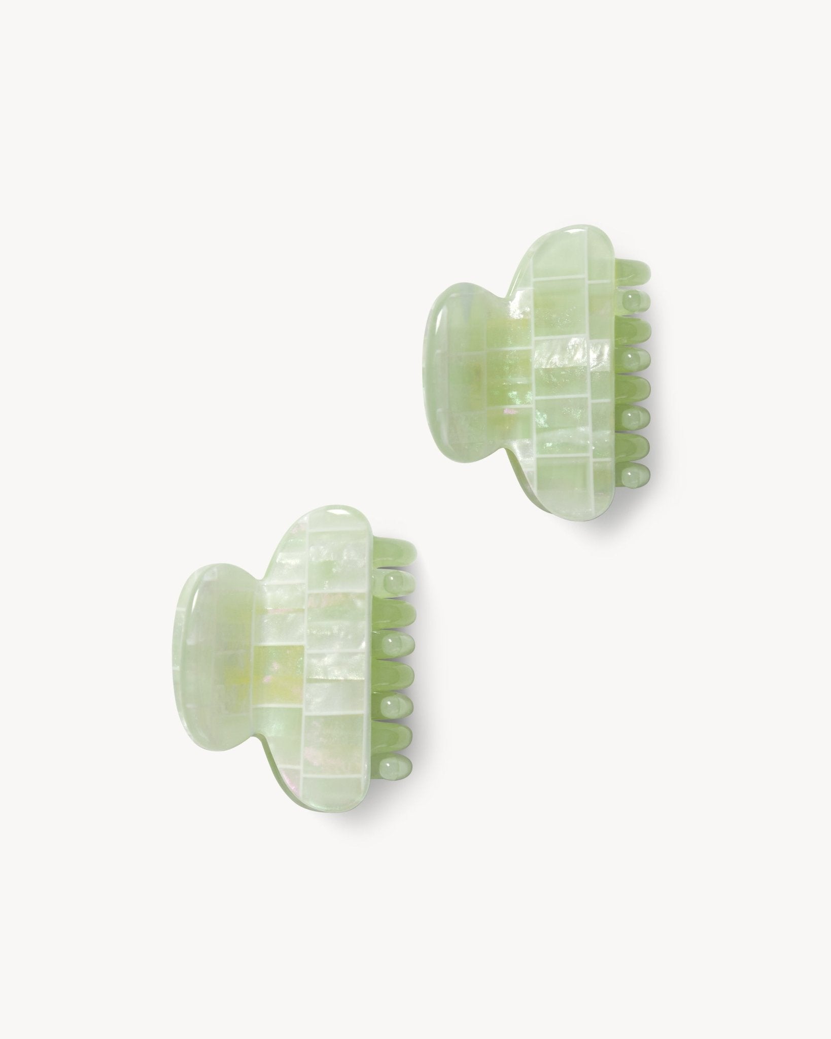 Twin Heirloom Claws in Mint Shell Checker - MACHETE