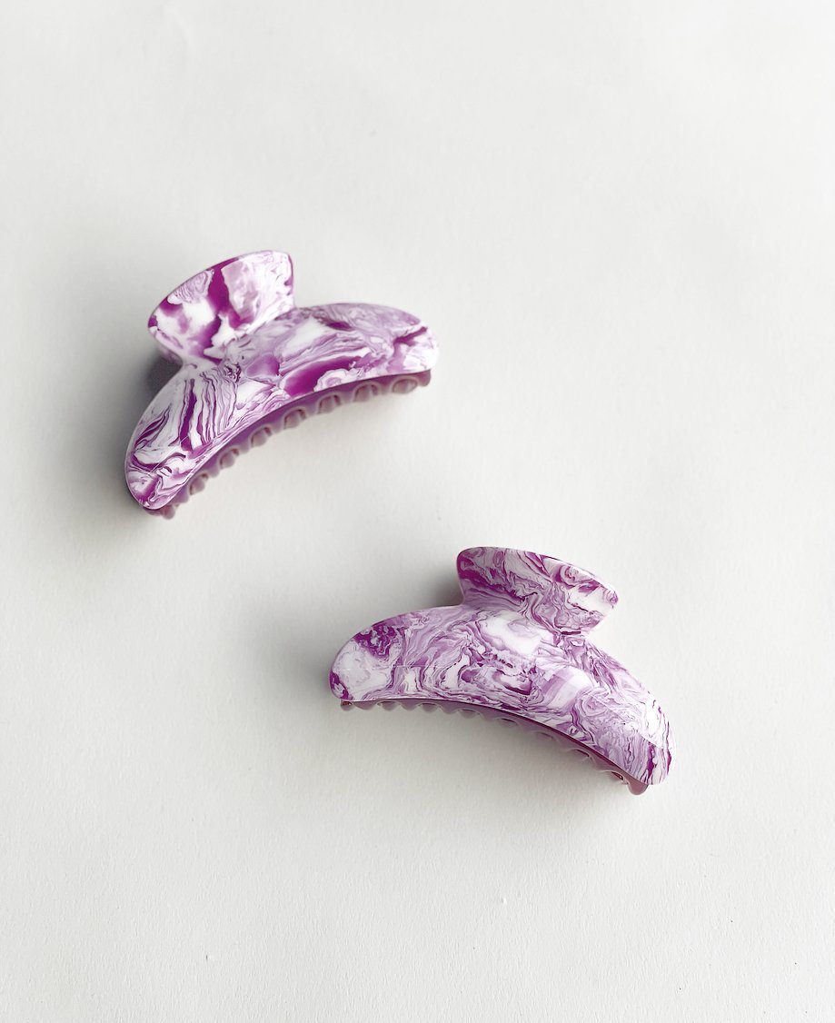 Grande Heirloom Hair Claw in Marbled Orchid
