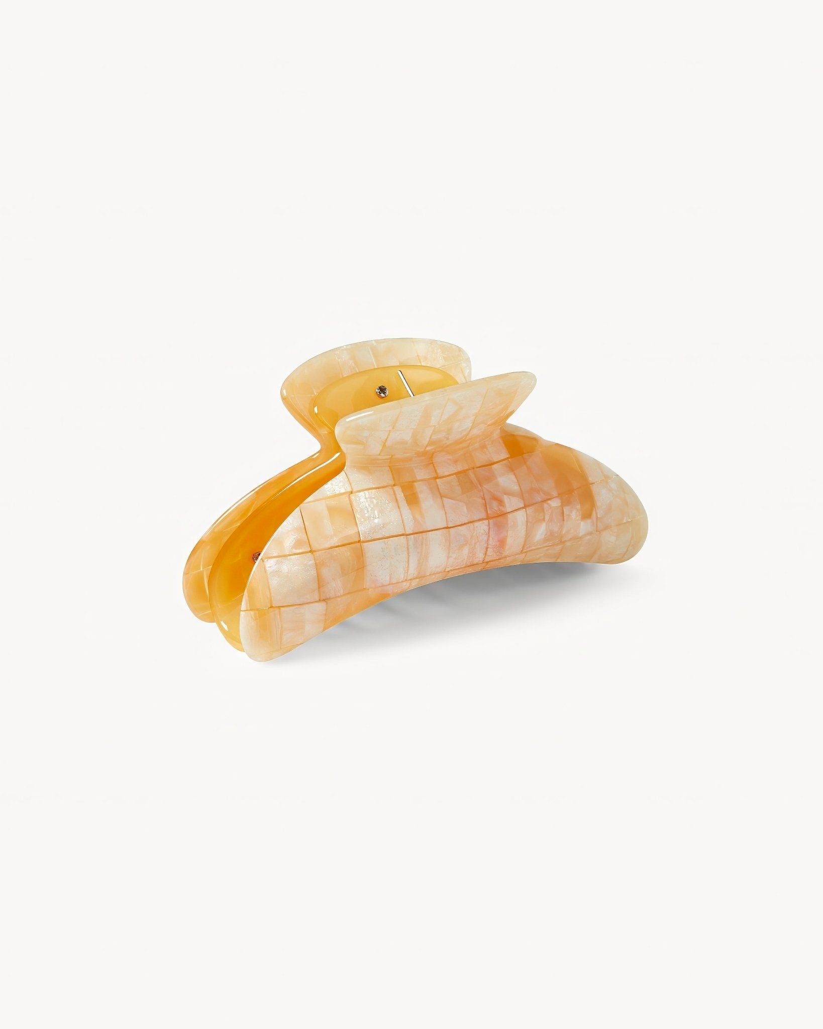 Grande Heirloom Hair Claw in Sea Shell Checker