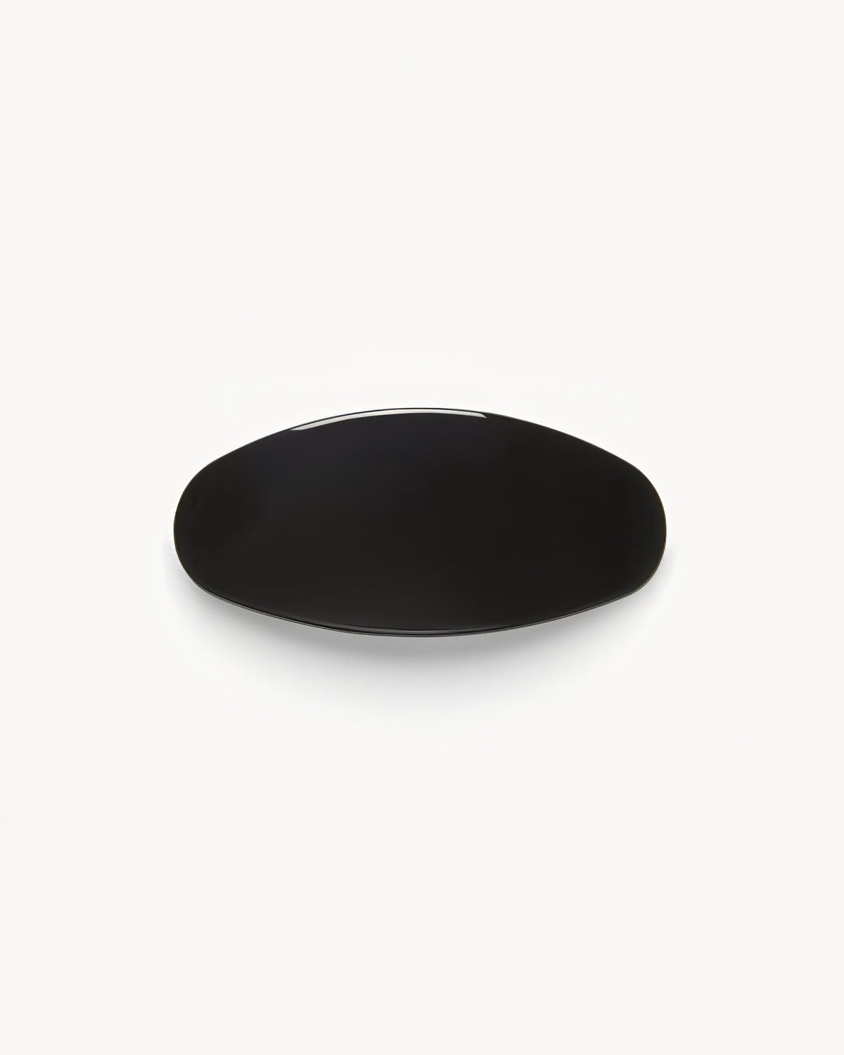 Jumbo Oval Clip in Black