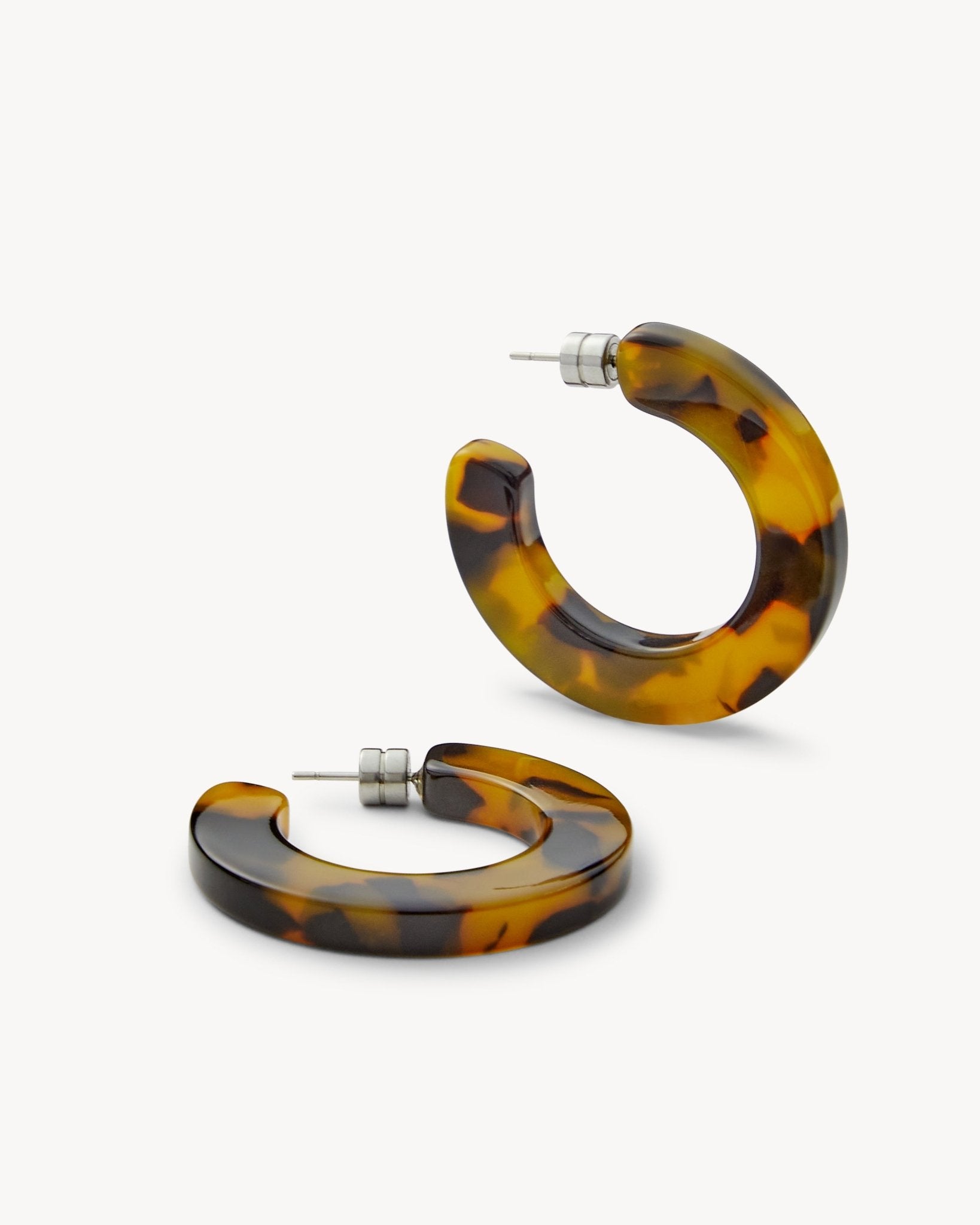 Machete Kate Hoops in Classic Tortoise MACHETE
