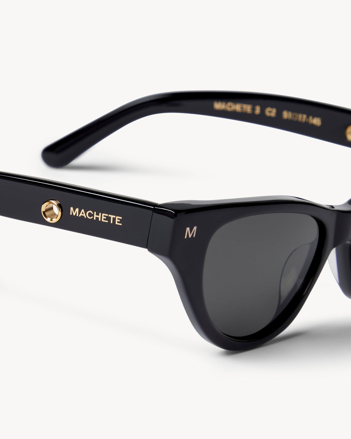 MACHETE Suzy Sunglasses in Black