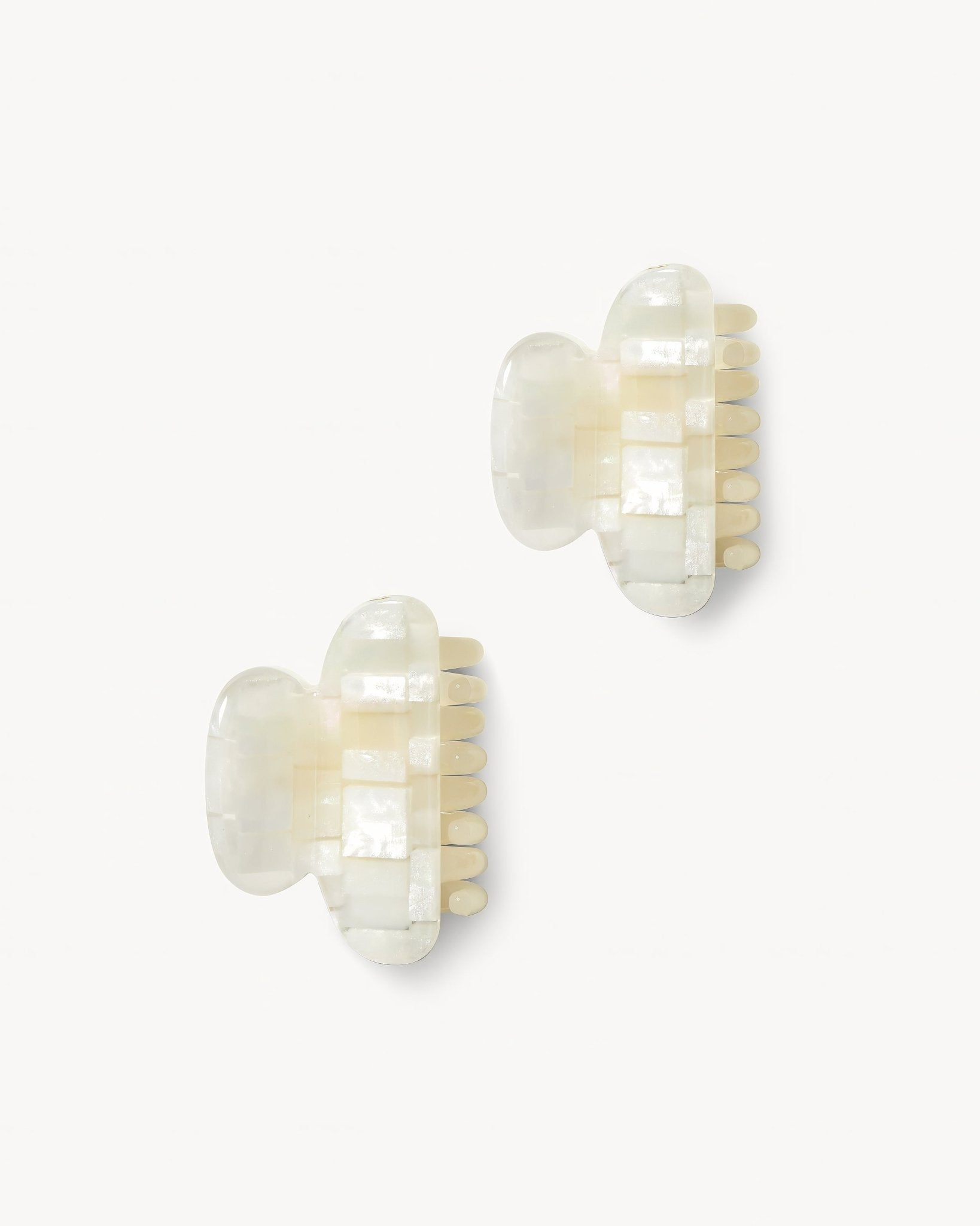 Twin Heirloom Claws in Opalite Shell Checker - MACHETE